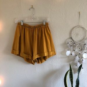 Vintage Mustard Paperbag shorts